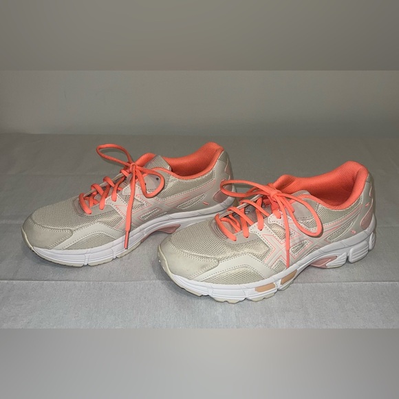 ASICS Cream and Coral Running Shoes - Picture 3 of 7